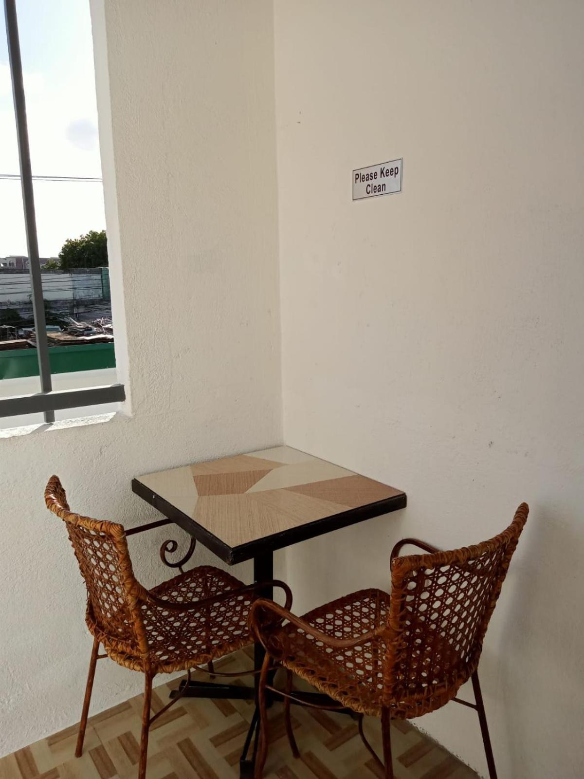 __Aplaridel Inn Suites__ Angeles Exterior photo